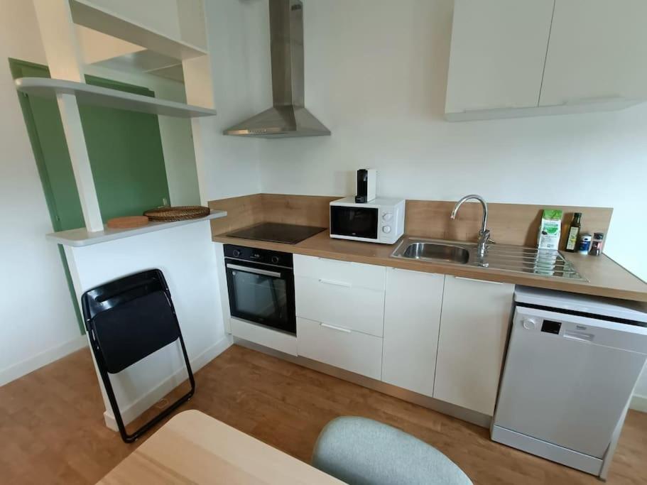 Le Cactus - Gare Apartman Angers Kültér fotó